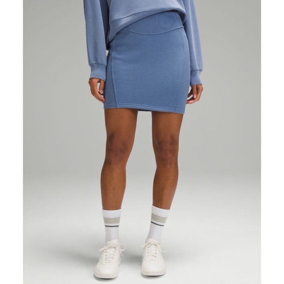 lululemon athletica Dresses & Skirts - NWT Lululemon Scuba High Rise Mini Skirt Oasis Blue XS